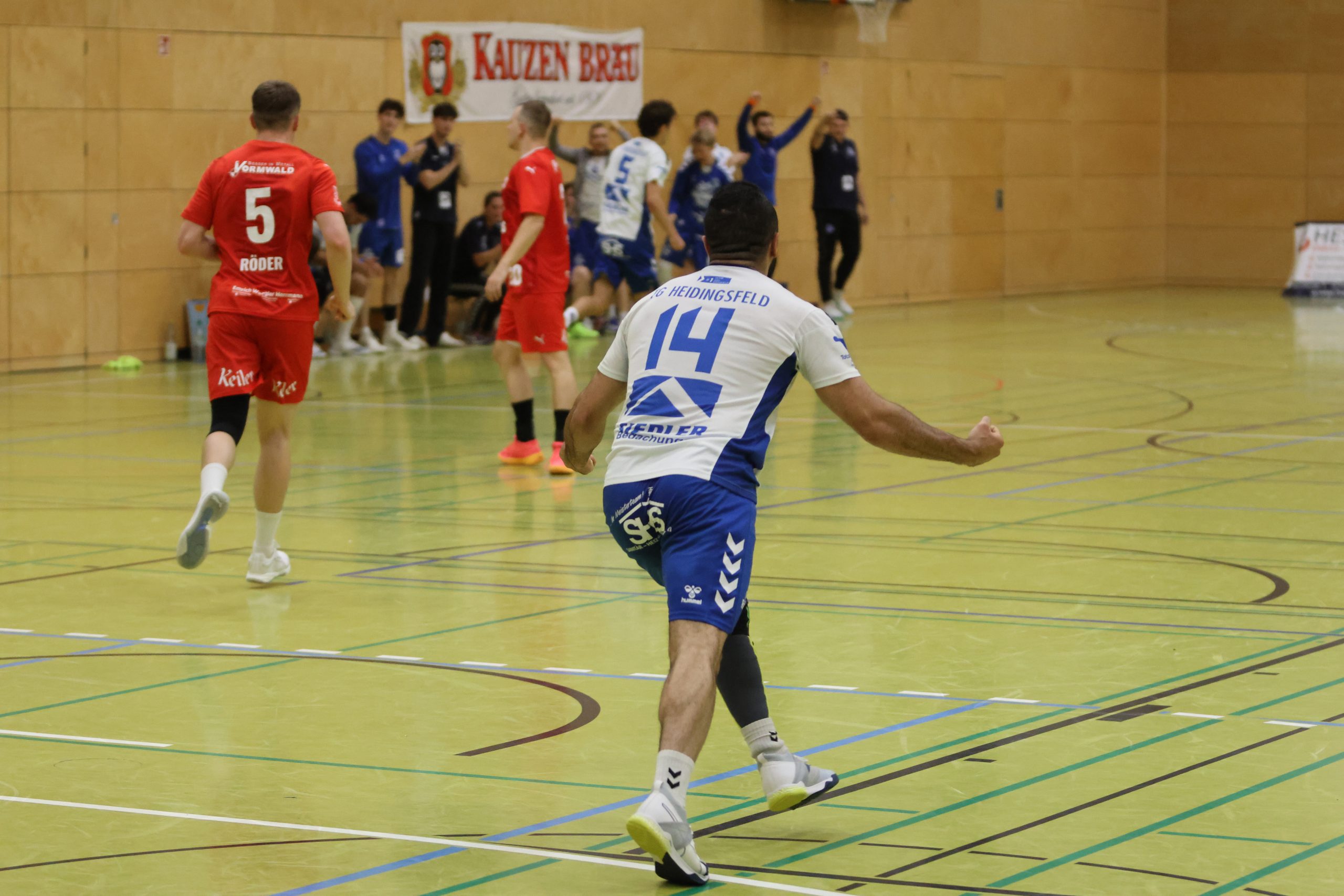 Heidingsfeld feiert Last-Minute-Sieg im Hexenkessel