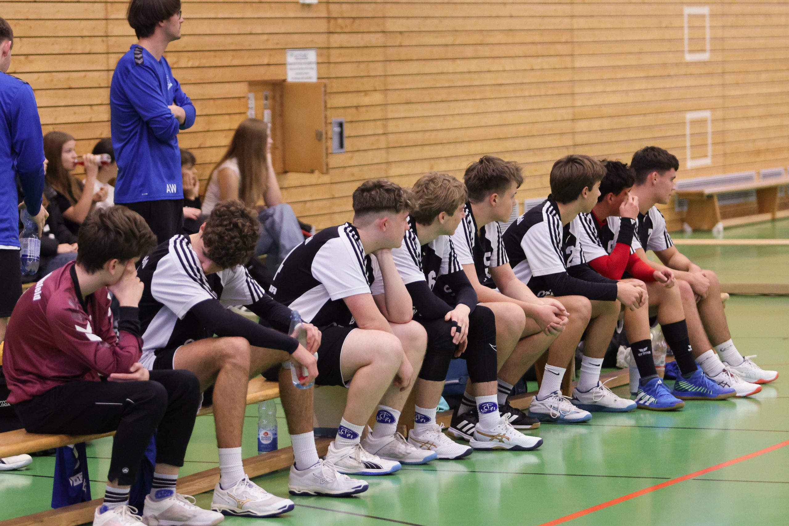 B-Jugend verteidigt Tabellenführung