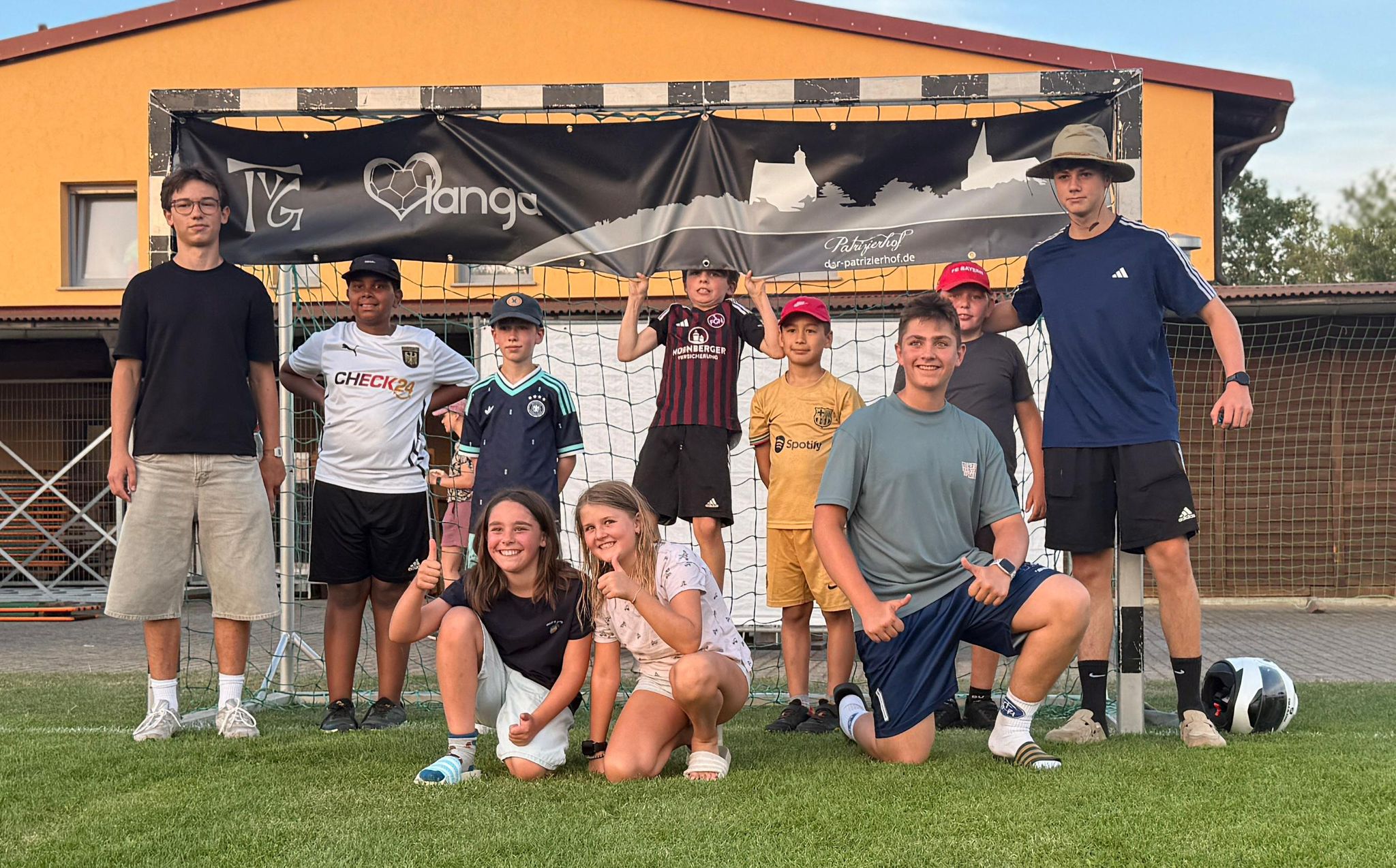 BEACH-HANDBALL IN GROSSLANGHEIM
